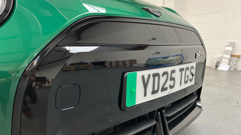 MINI Cooper 135kW E Sport [Level 2] 41kWh 3dr Auto Electric Hatchback